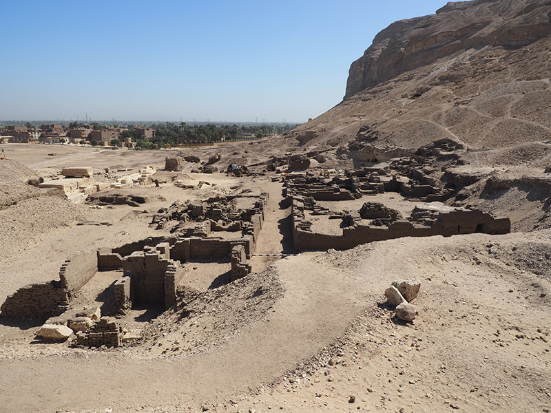 Athribis : vue du site archéologique